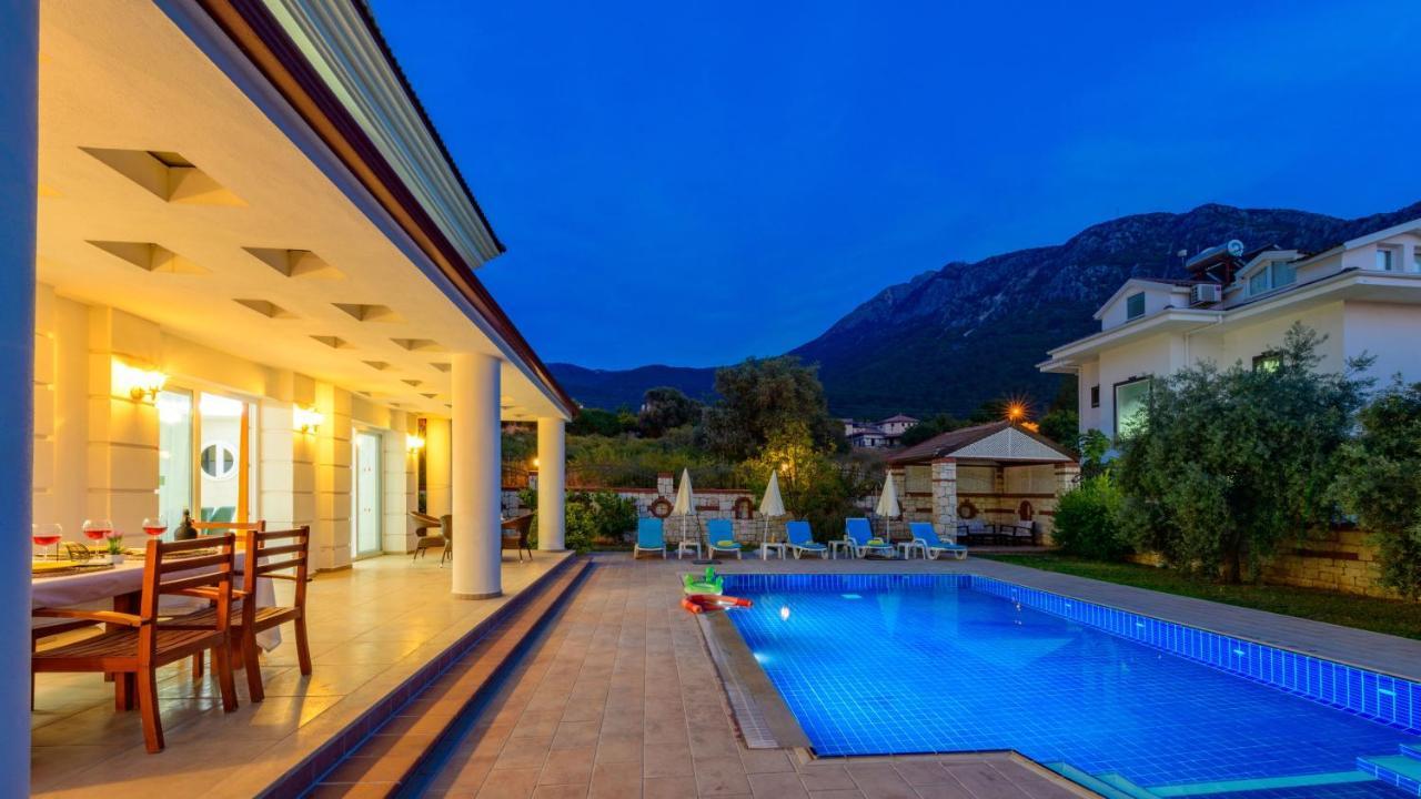 Musa - 5 Bedroom Holiday Villa In Hisaronu Fethiye Exteriör bild